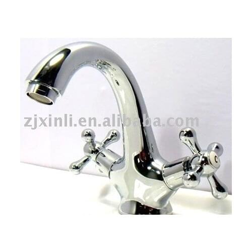 L16889 - Luxury Chrome Finish Brass Material Double Handle Basin Faucet Mixer Tap