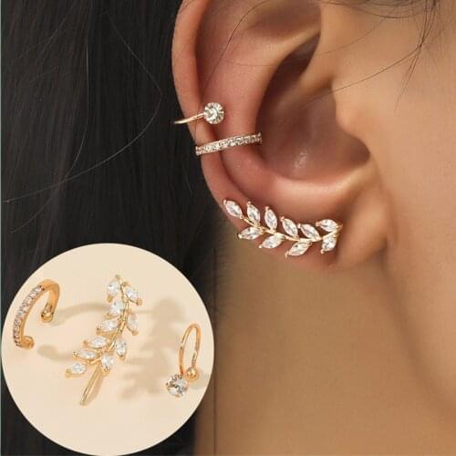 1set Of Spiral Cartilage Conch False Non Perforated Cuff Earmuff Ear Clip Womens Fashion Jewelry Crystal Earrings Ear Studs