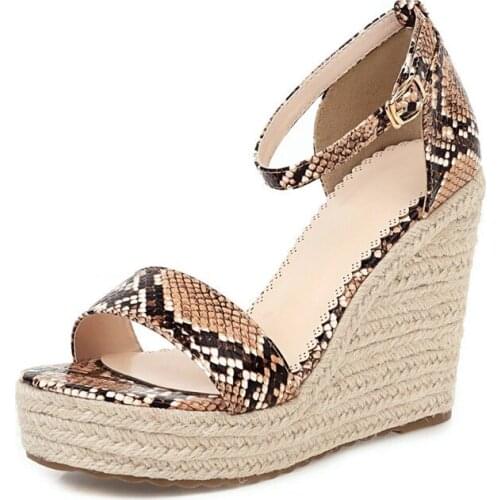YQBTDL Fashion Snakeskin Platform Womens Sandals Ankle Buckle Hemp Weave Wedges Shoes for Women Black Brown Snake Print Design