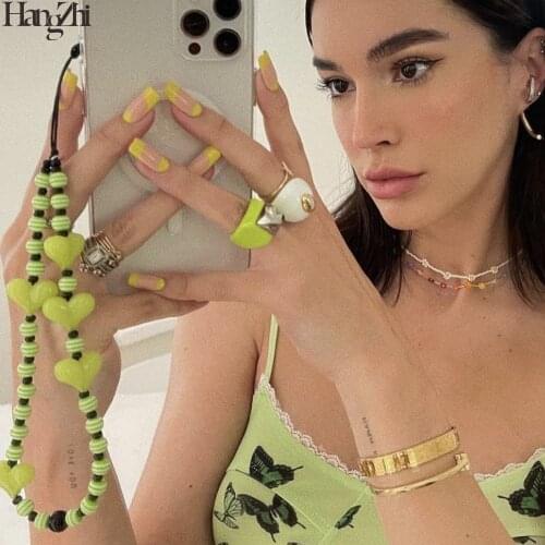 HangZhi 2021 New Trendy Girls Phone Chain Colorful Acrylic Solid Heart Stripe Beaded Chain for Mobile Phone Hanging Rope