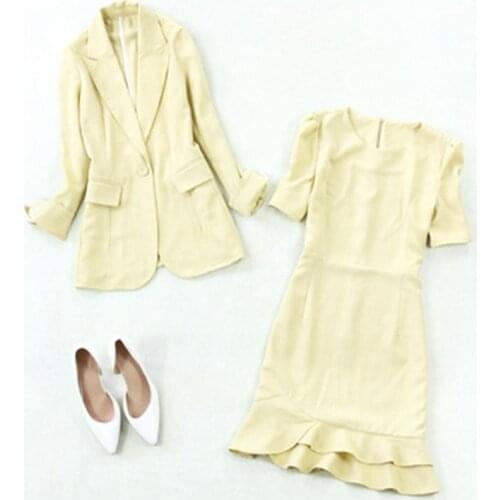 Fashion suit womens spring and summer New high-quality long-sleeved suit + lotus leaf dress light yellow thin suit women