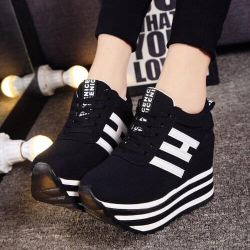 Womens shoes 2020 spring and autumn thick bottom increased casual womens shoes 9CM high heel casual shoes